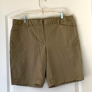 Bermuda Chino Shorts